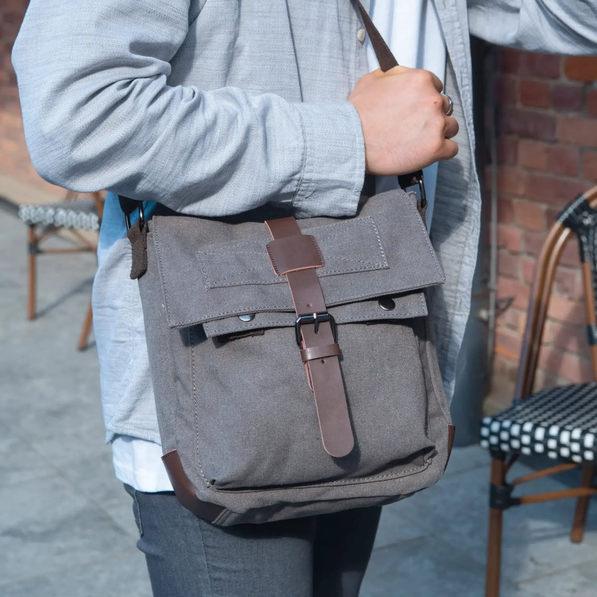 Besace toile finition avec bandoulière