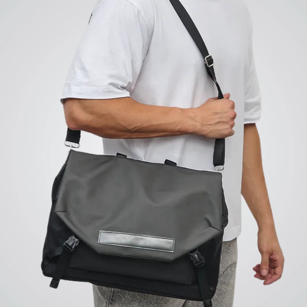 Sac besace en tissu avec bandoulière