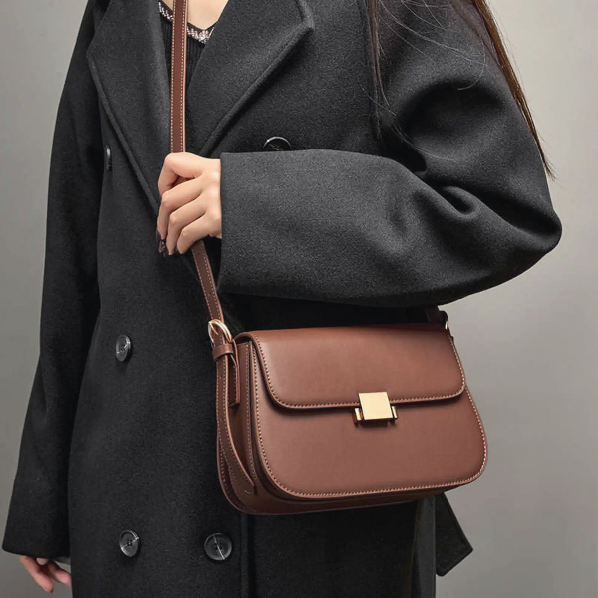 Sac besace femme en cuir Maison Merid