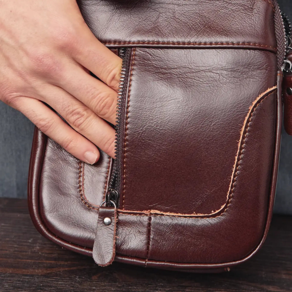 Sac cuir besace homme avec double compartiment